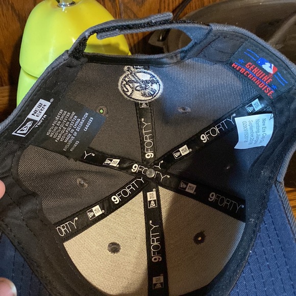 New York Yankee baseball cap Youth - Picture 4 of 4